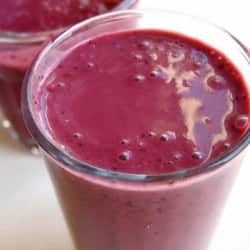 shot of berry smoothie