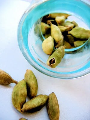 cardamom seeds