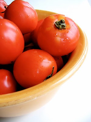 bowl of tomatoes