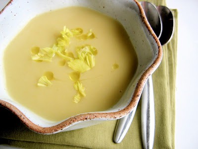 bowl of celeriac soup with truffle oil 