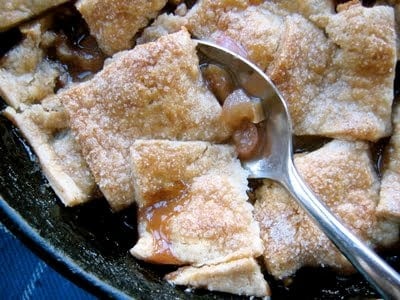 apple rhubarb pandowdy in a pan 