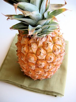 whole pineapple 