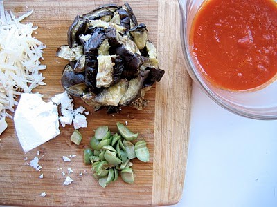 roasted eggplant on chopping board 