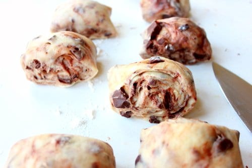rows of chocolate buns