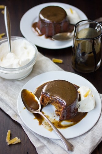 sticky toffee puddings