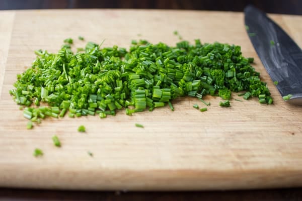 chopped chives 