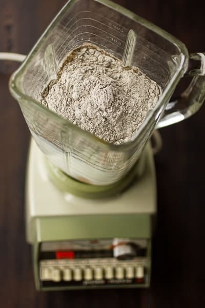 blender with flour inside 