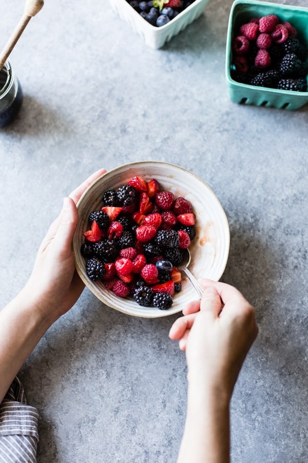 bowl of berries 