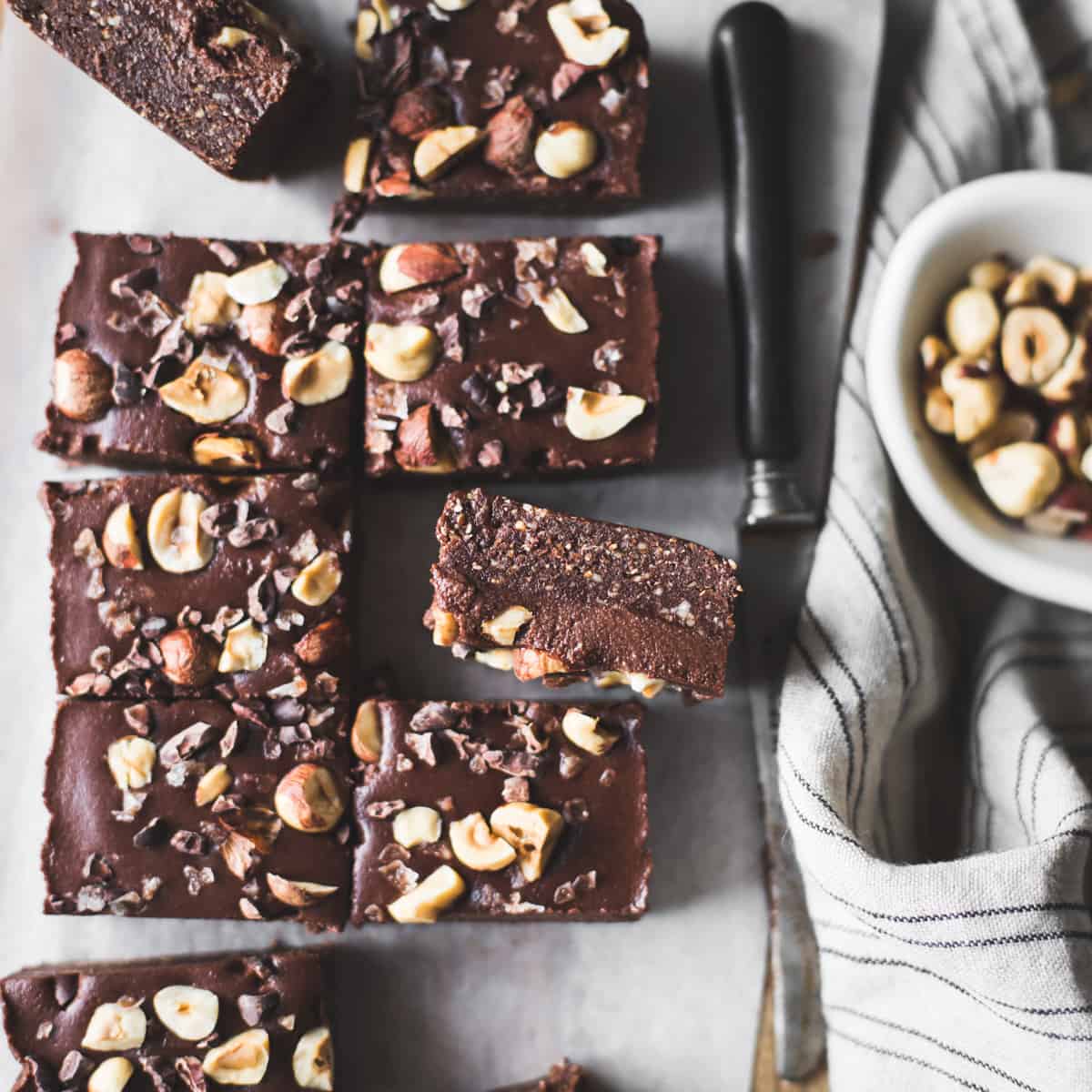 NoBake Hazelnut Ganache Brownies {glutenfree, vegan, refined sugar