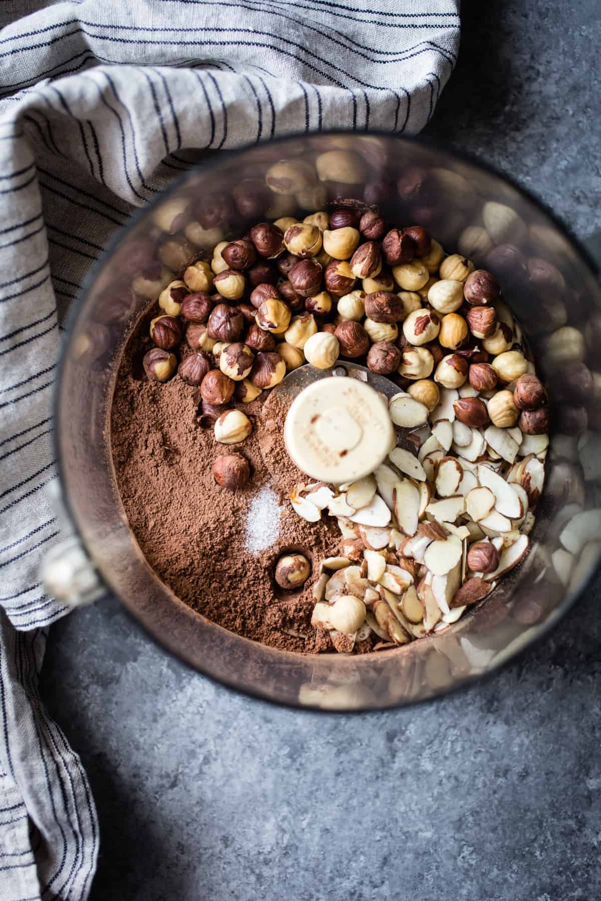 nuts in blender 