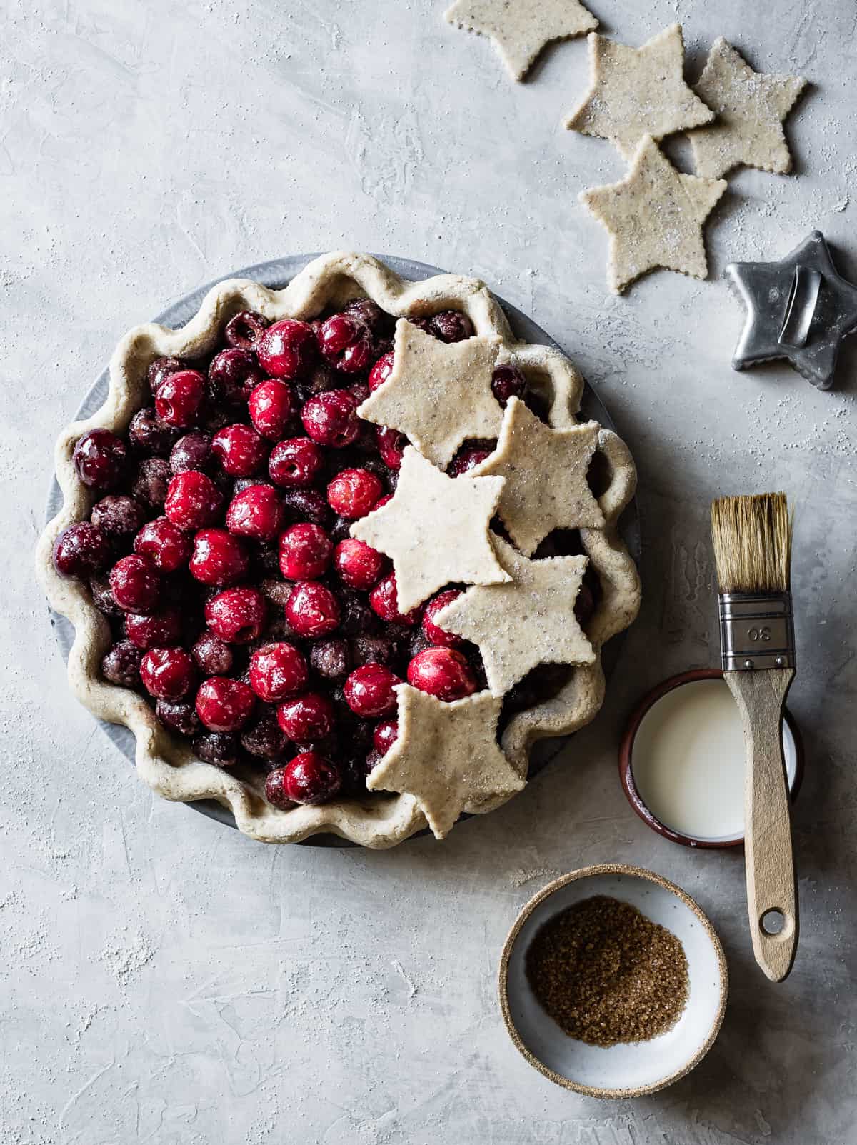 Spiced Bourbon Cherry Pie {gluten-free} with pastyr stars on top 