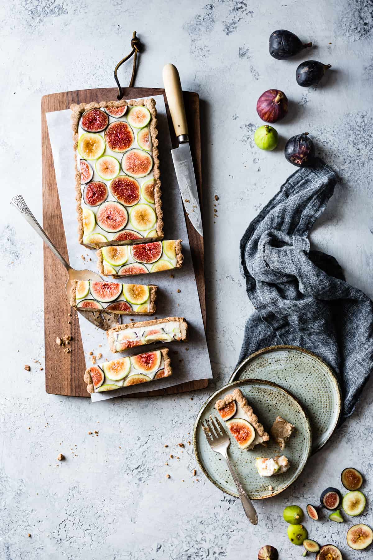 delicious Ginger Fig Tart with Chestnut-Almond Crust {vegan & gluten-free}