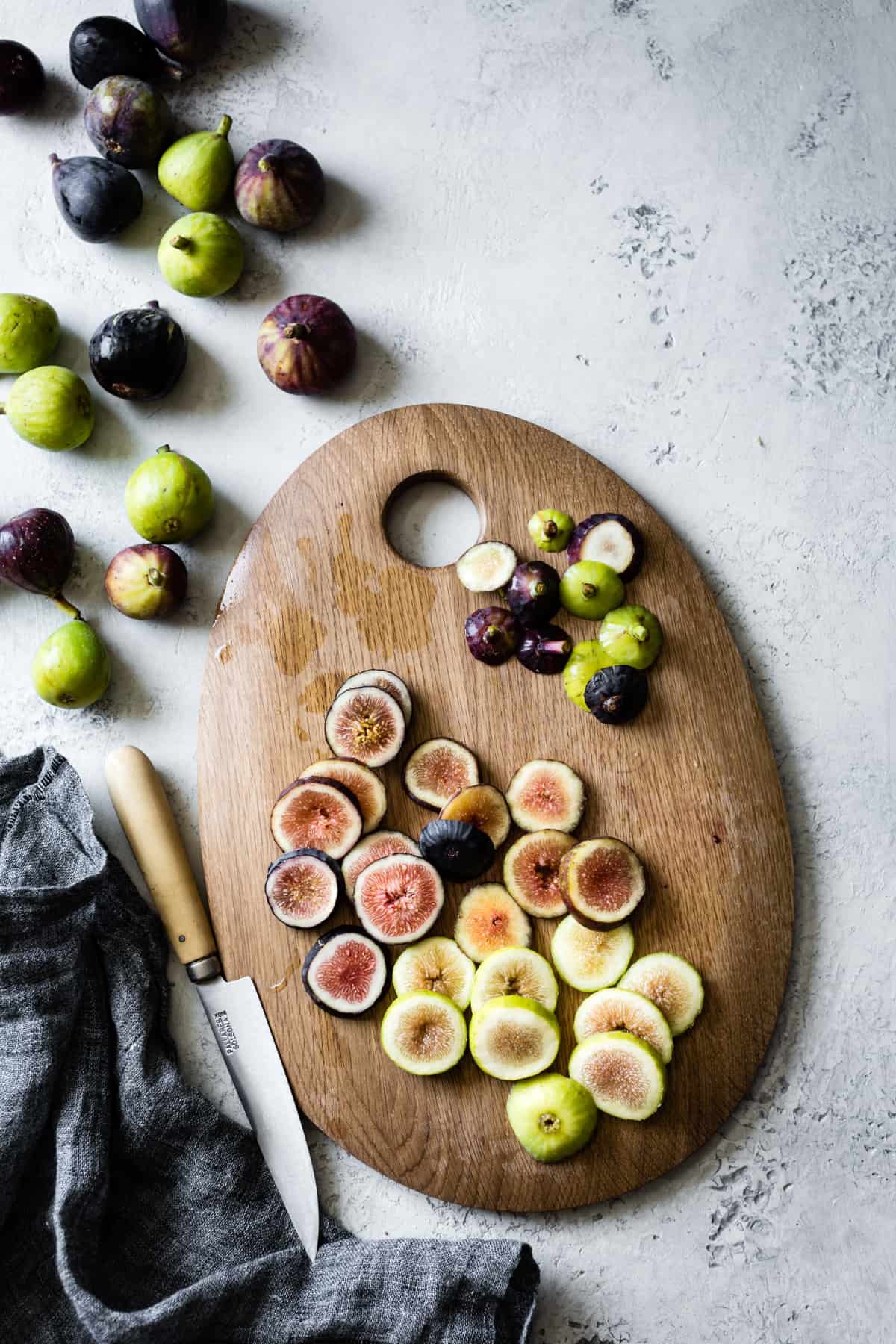 sliced figs 