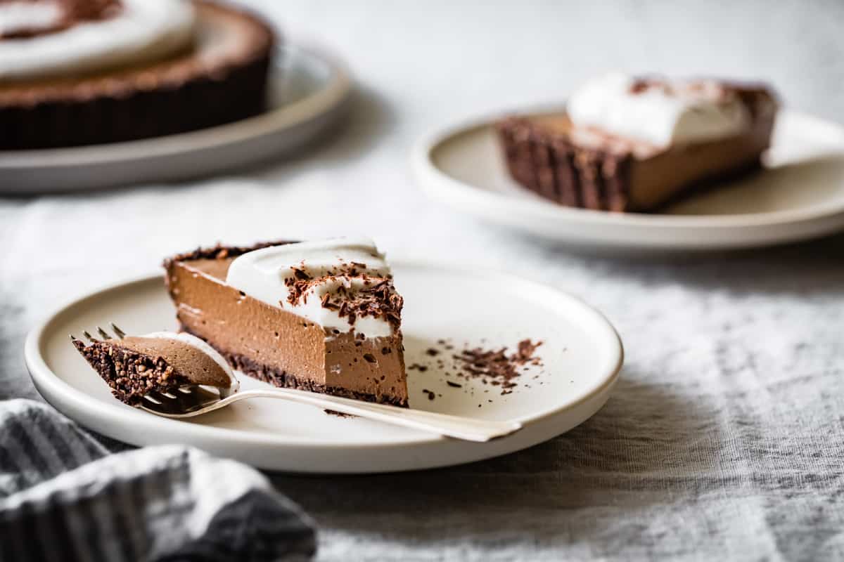 slices of No-Bake Chocolate Cream Tart {vegan, gluten-free, grain-free, refined sugar-free}