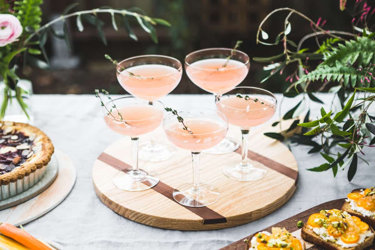 Sparkling Grapefruit, Elderflower & Rosé Vodka Cocktail • The