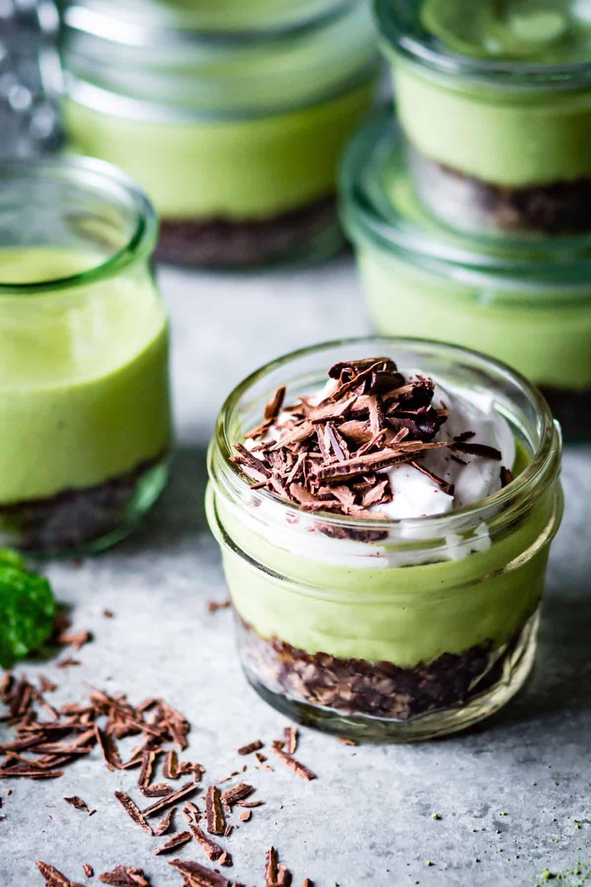 No Bake Matcha Mint Grasshopper Pies (vegan + gluten free)