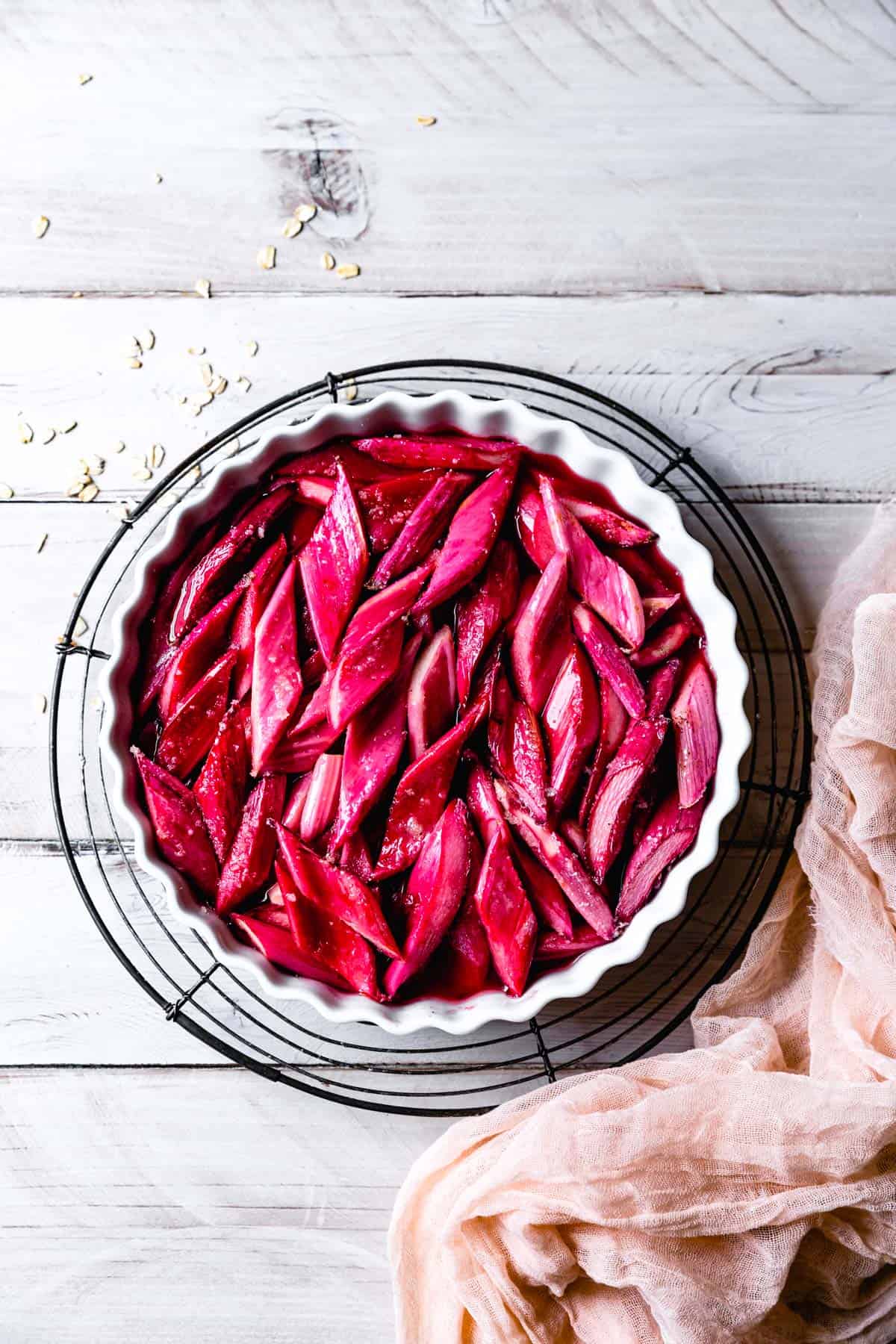  Rhubarb in dish 