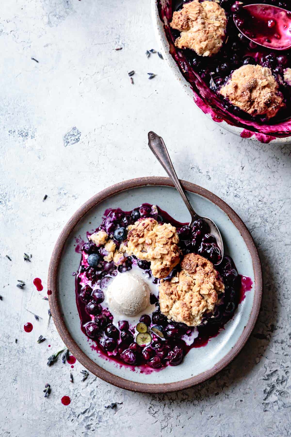 gluten-free blueberry dessert with ice cream