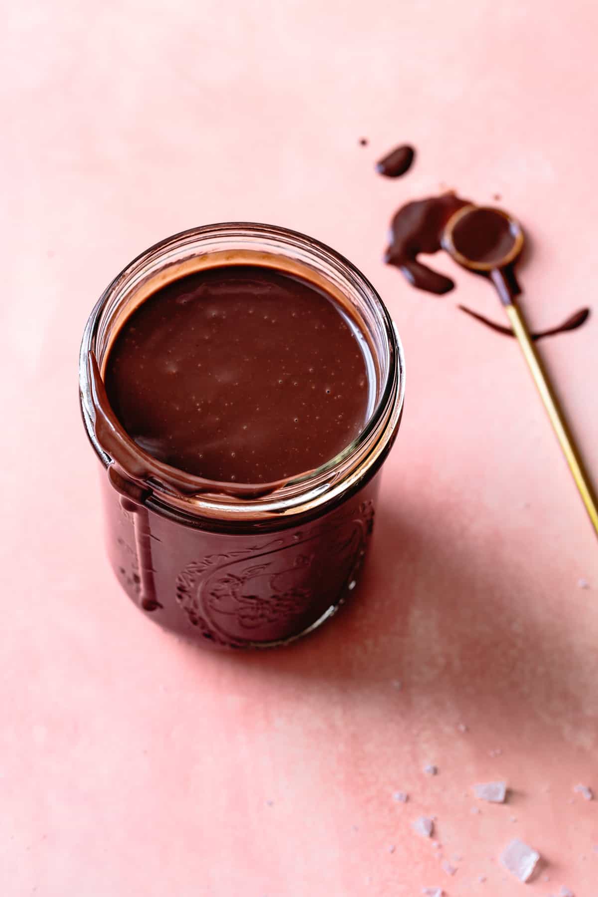 Vegan Tahini Dark Chocolate Sauce Recipe {refined sugar-free}