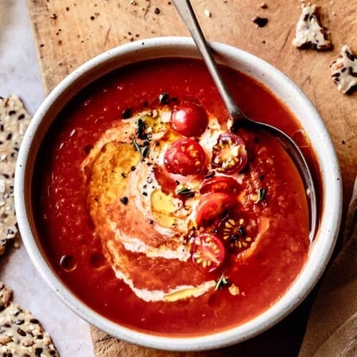 https://bojongourmet.com/wp-content/uploads/2020/09/creamy-vegan-roasted-tomato-soup-recipe-11-500x500.jpg