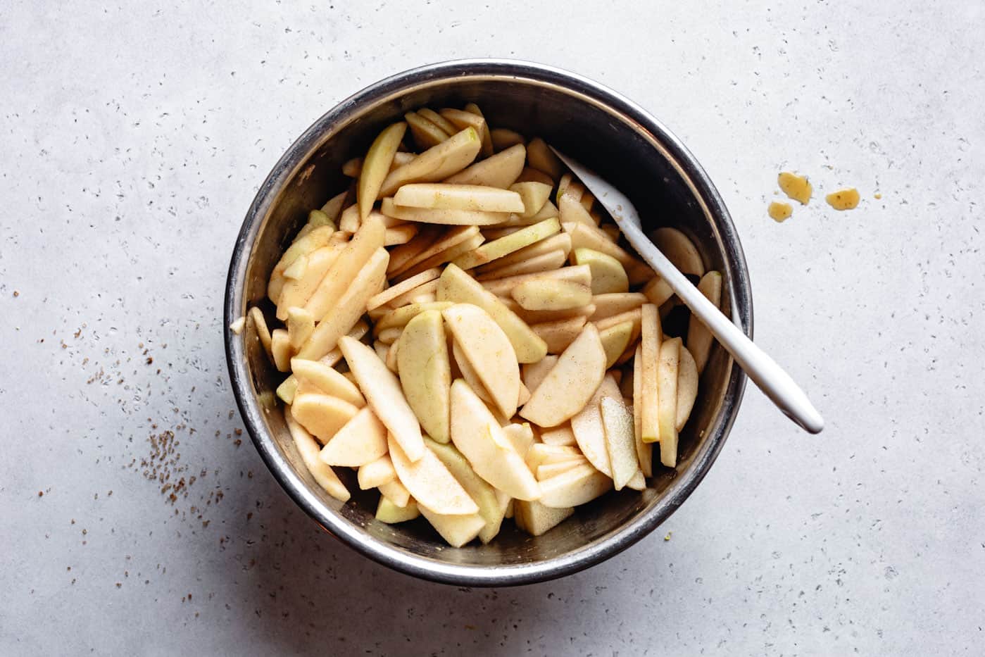 stirring paleo apple pie filling 