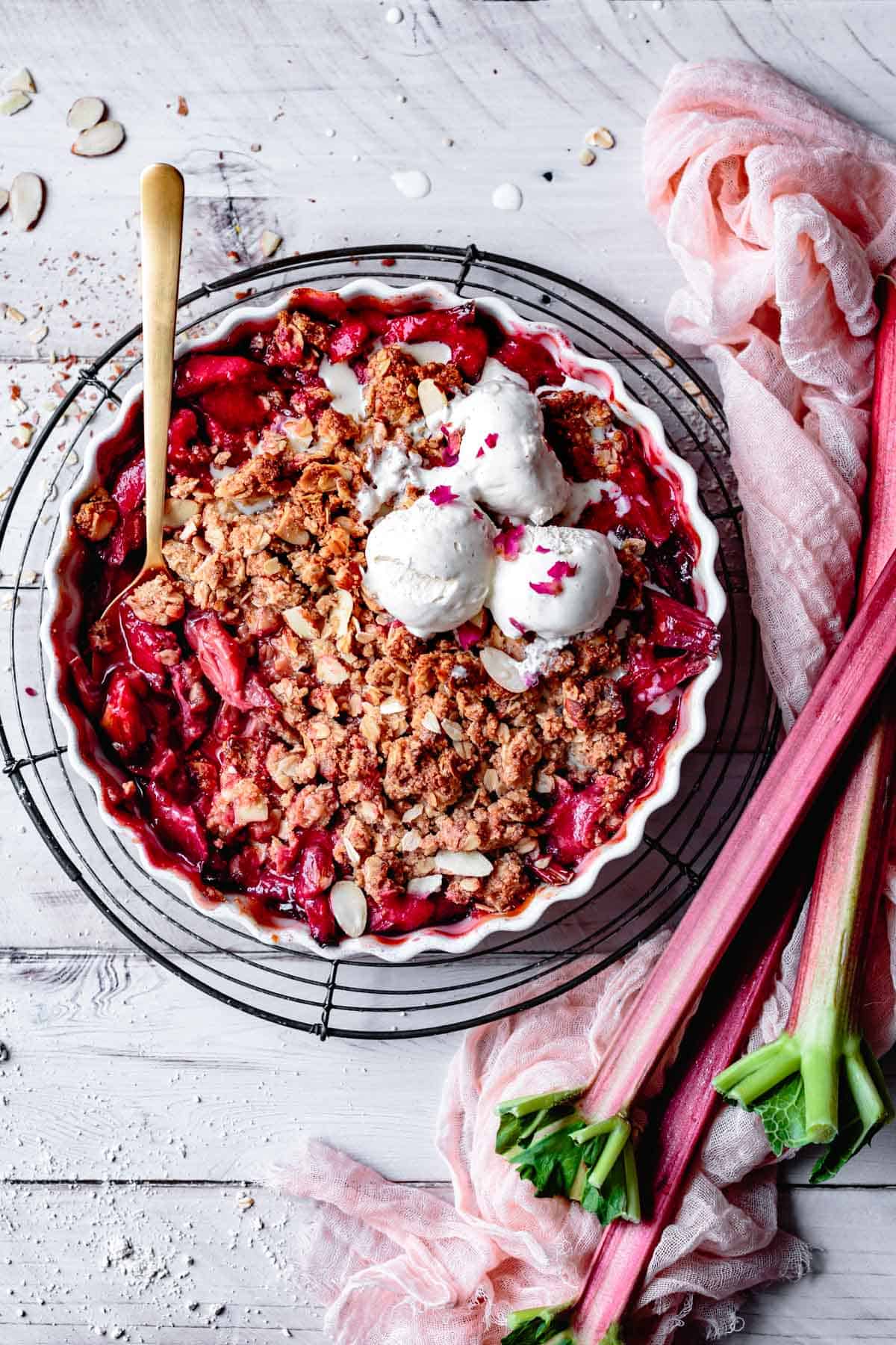 Rhubarb recipe for crisp topped with ice cream