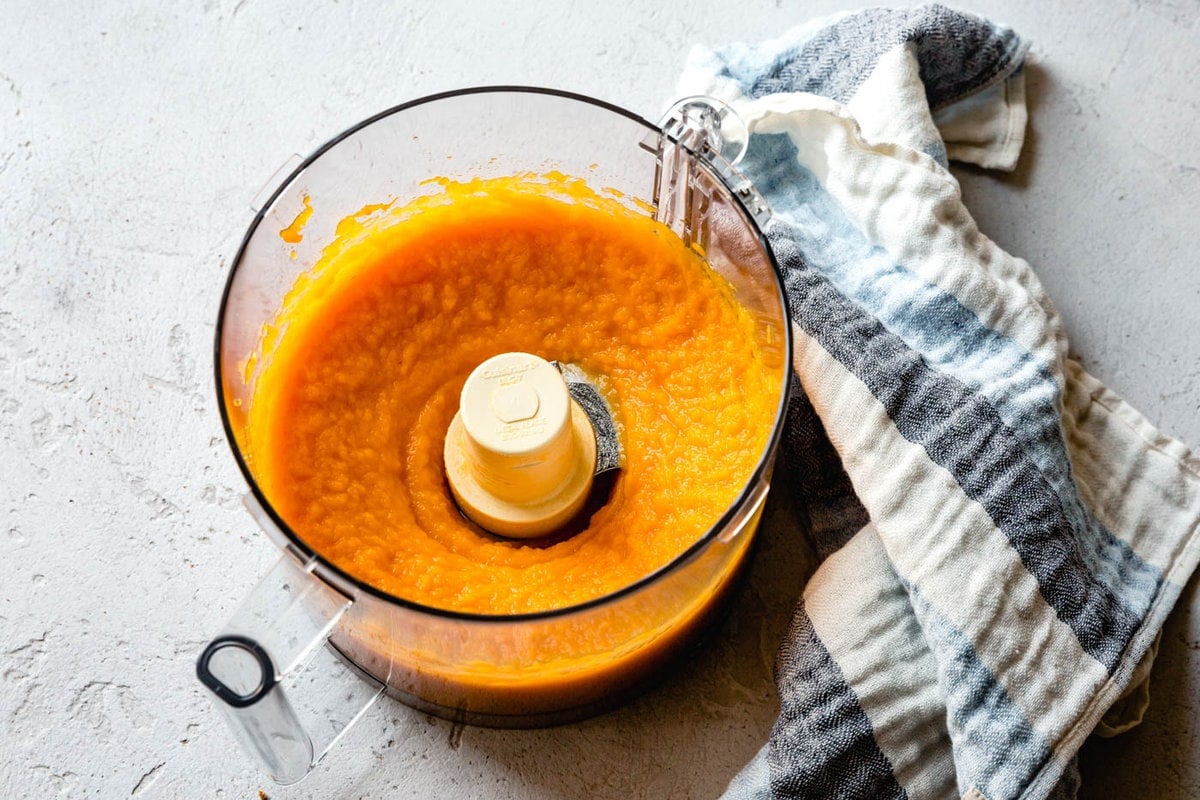 freshly pureed pumpkin goop in a food processor